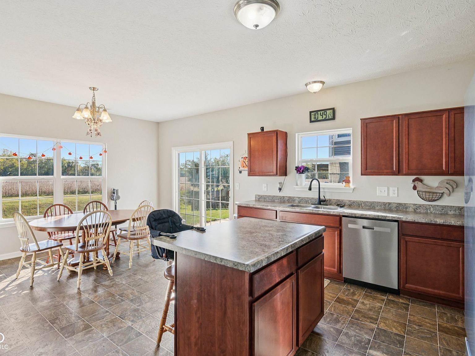 1749 N Creekwater Pass Greenfield, IN 46140 - Thumbnail 3