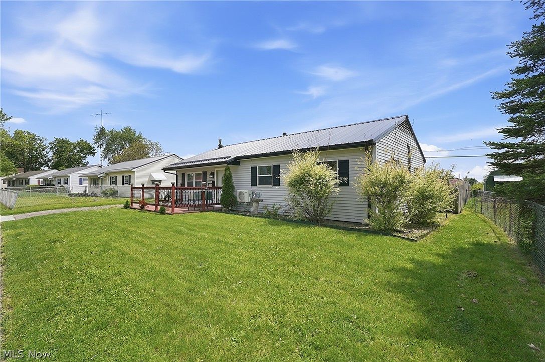2708 19th St NE Canton, OH 44705 - Thumbnail 3
