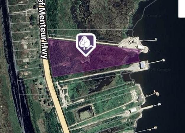 24400 Chef Menteur Hwy New Orleans, LA 70129 - Thumbnail 3