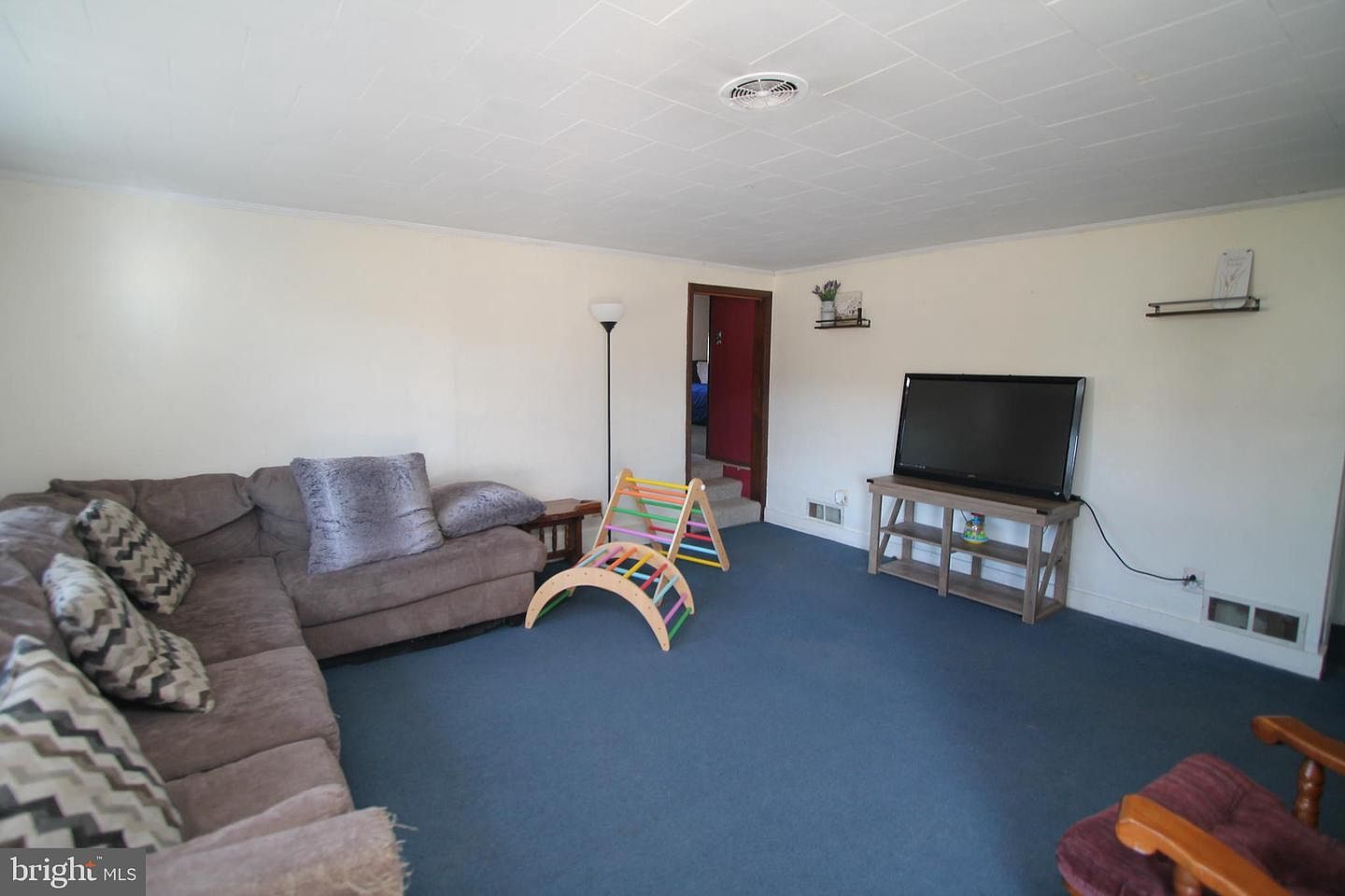 24194 Route 333 Thompsontown, PA 17094 - Thumbnail 3