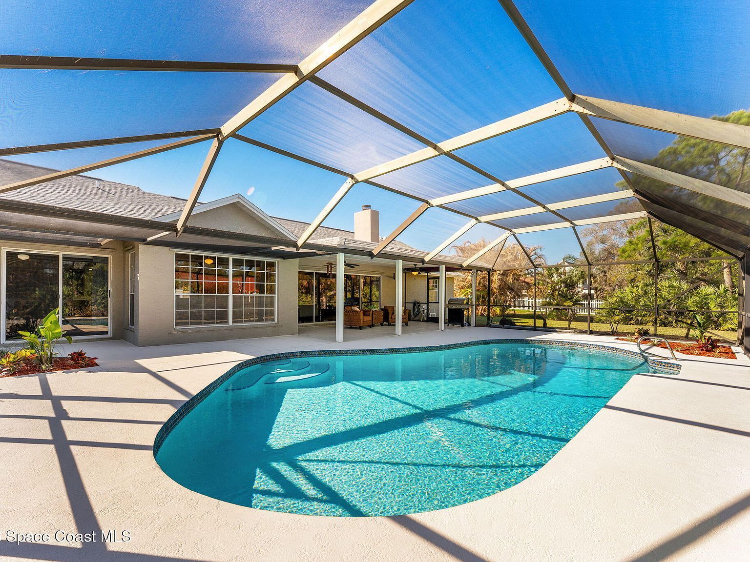 3015 Gentle Breezes Ct Melbourne, FL 32934 - Thumbnail 3