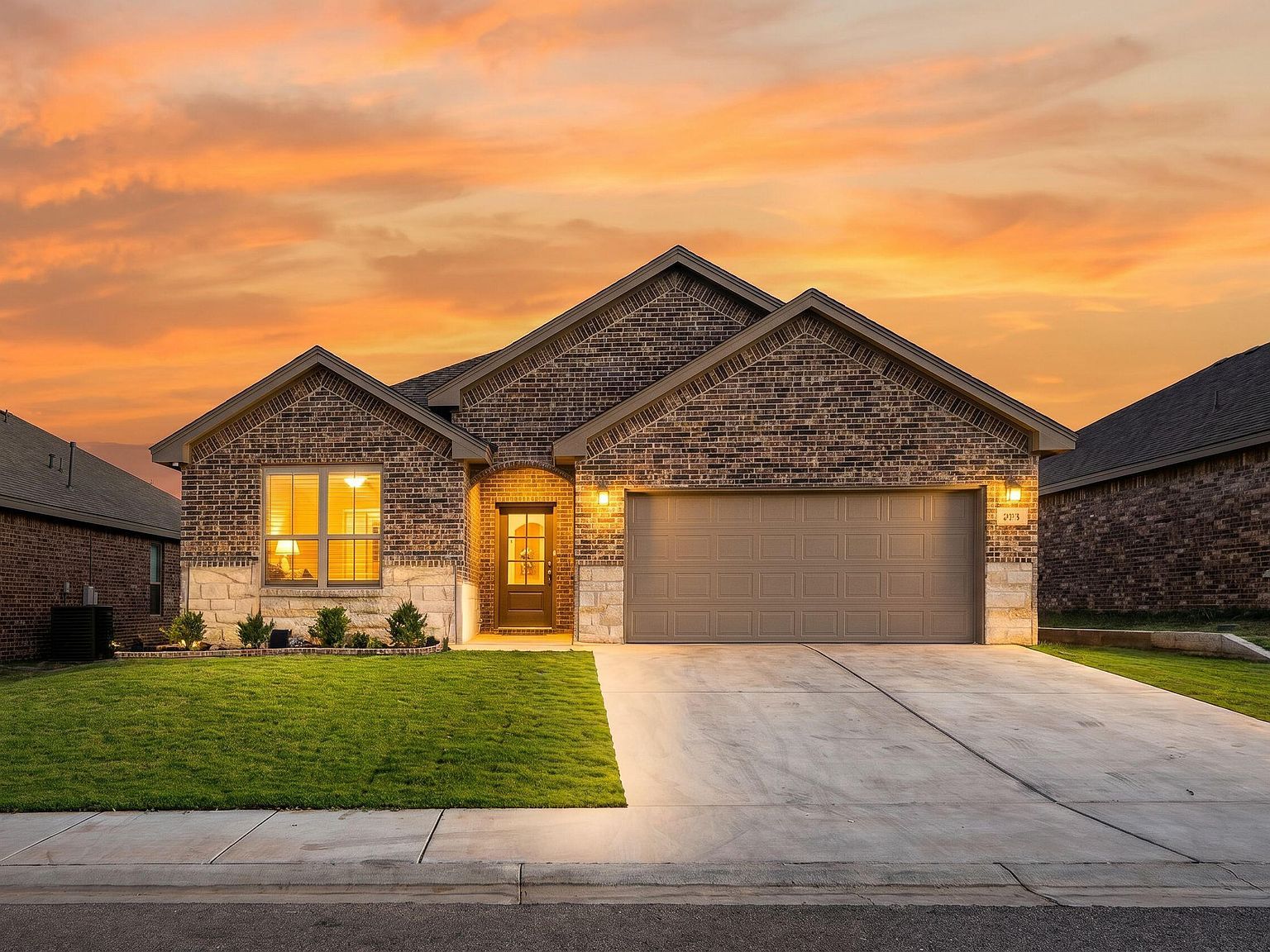 604 E 13th St Wolfforth, TX 79382 - Thumbnail 3