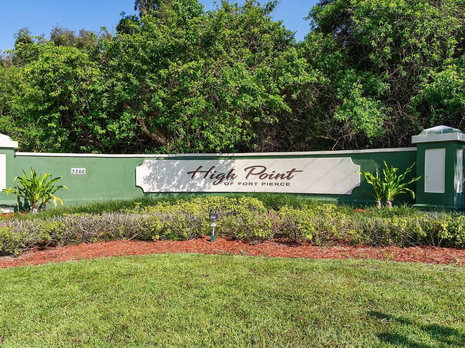1234 S Lakes End Dr APT A Fort Pierce, FL 34982 - Thumbnail 3