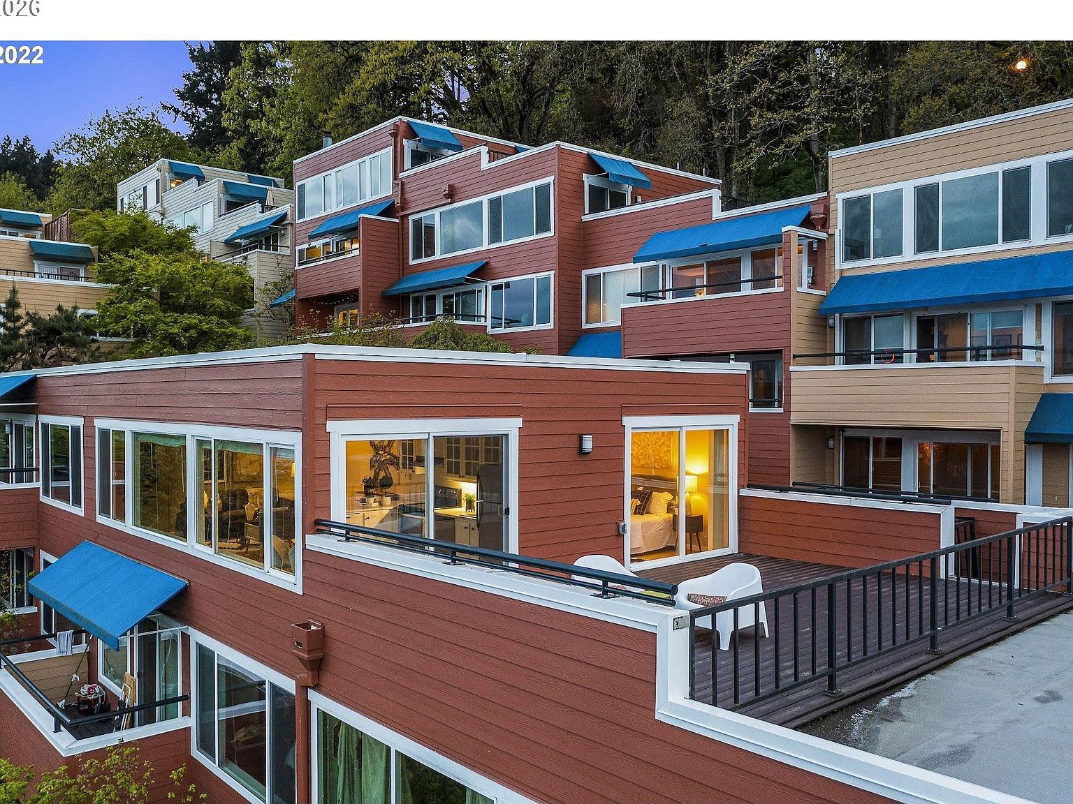 3515 SW Barbur Blvd APT X3 Portland, OR 97239 - Thumbnail 3