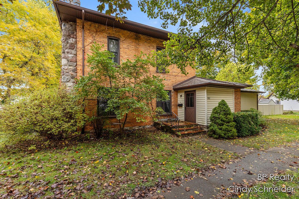 282 N Centre St Marcellus, MI 49067 - Thumbnail 3