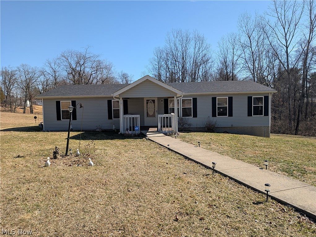 2070 Potts Ln Zanesville, OH 43701 - Thumbnail 3