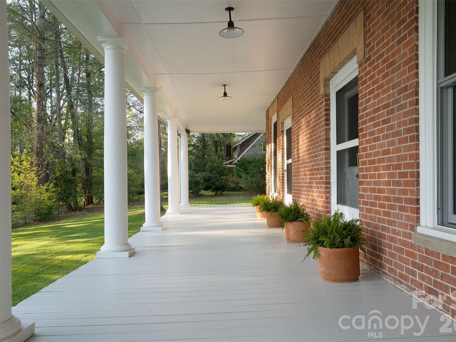 600 E Main St Brevard, NC 28712 - Thumbnail 3
