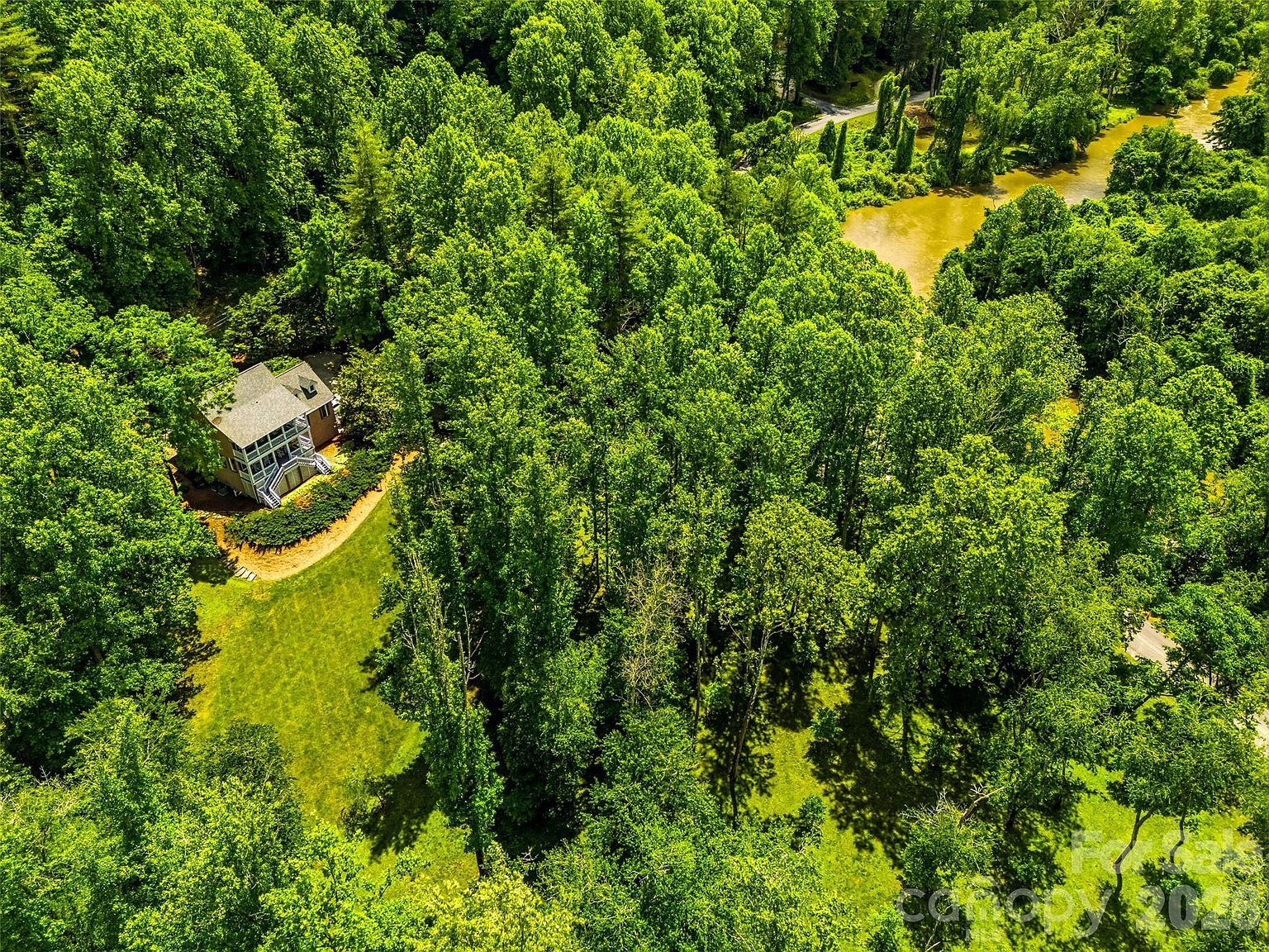 243 Poplar Ln Pisgah Forest, NC 28768 - Thumbnail 3