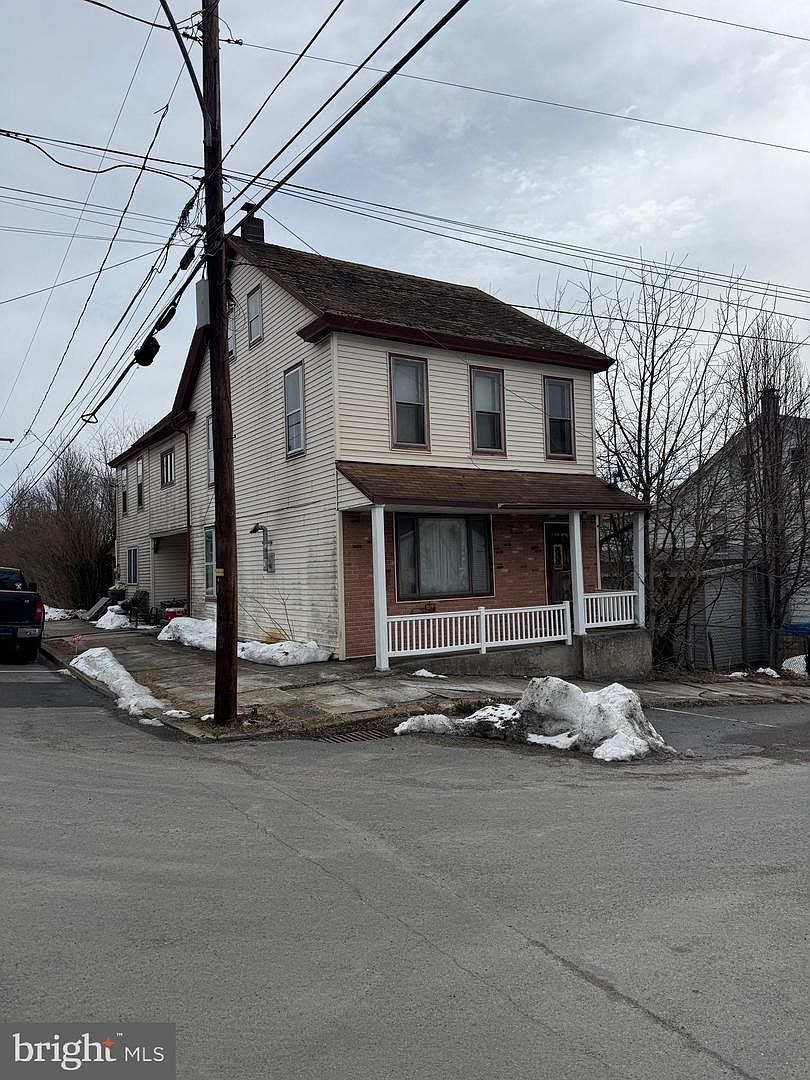 2 E Colliery Ave Tower City, PA 17980 - Thumbnail 3