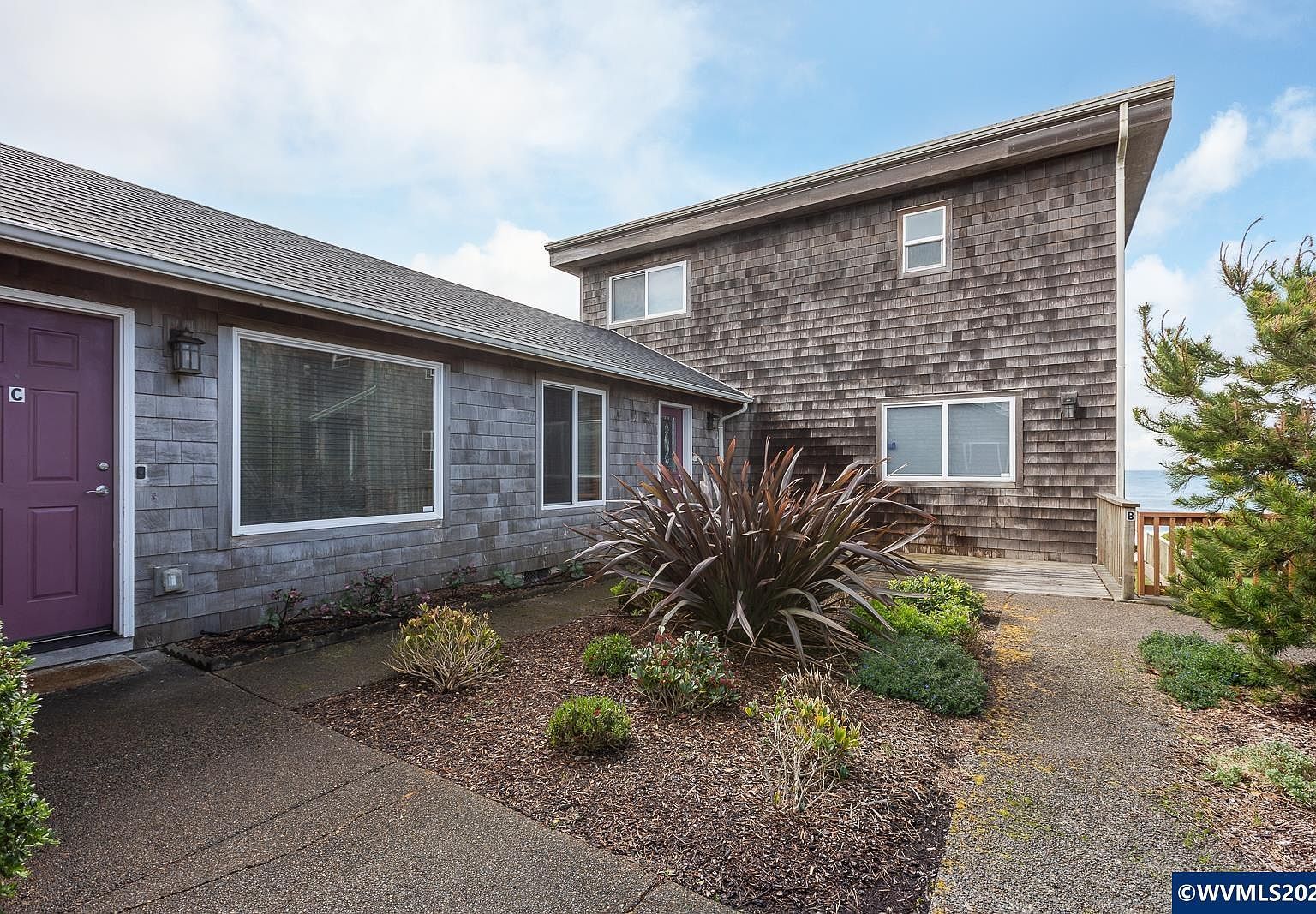 2151 NW Inlet Ave Lincoln City, OR 97367 - Thumbnail 3