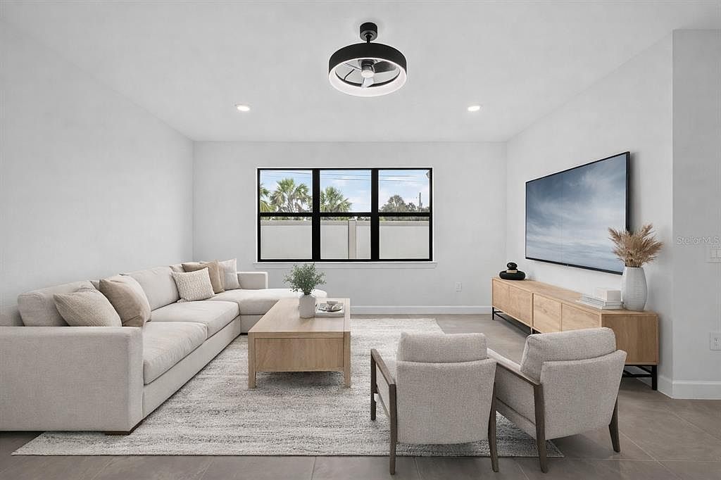 12307 Wigeon Dr Bradenton, FL 34212 - Thumbnail 3