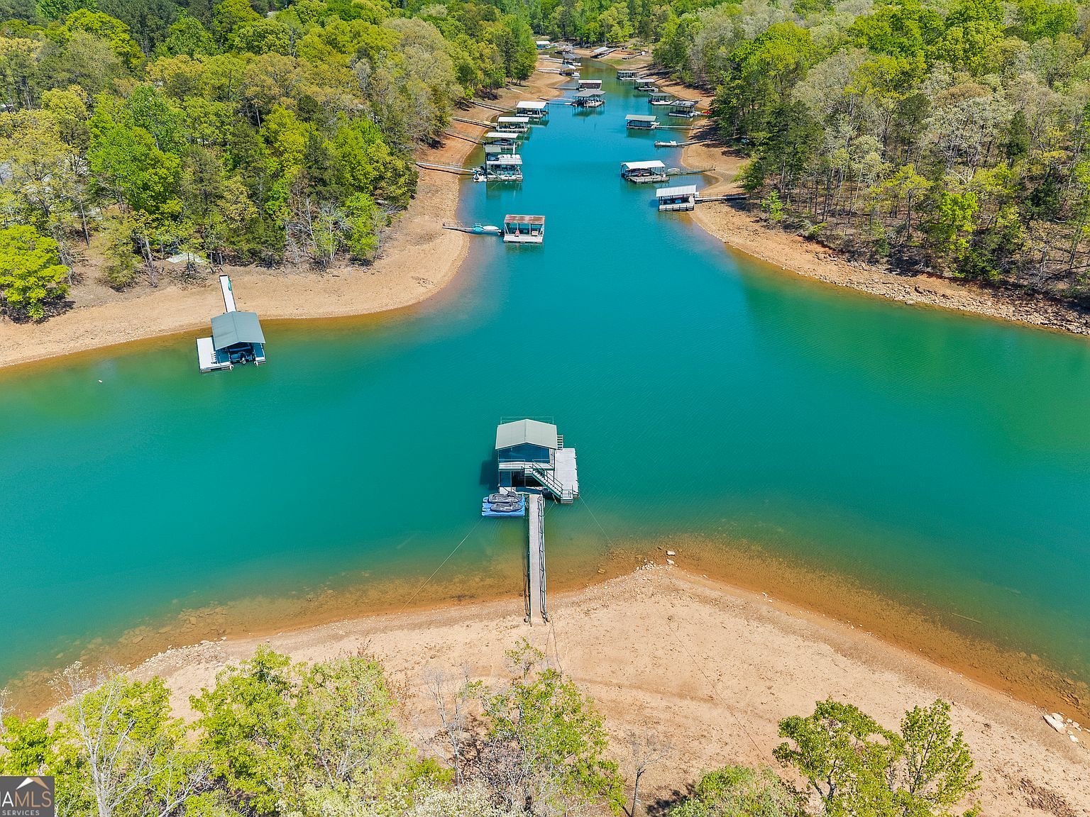 425 Wyndward Point Dr Hartwell, GA 30643 - Thumbnail 3