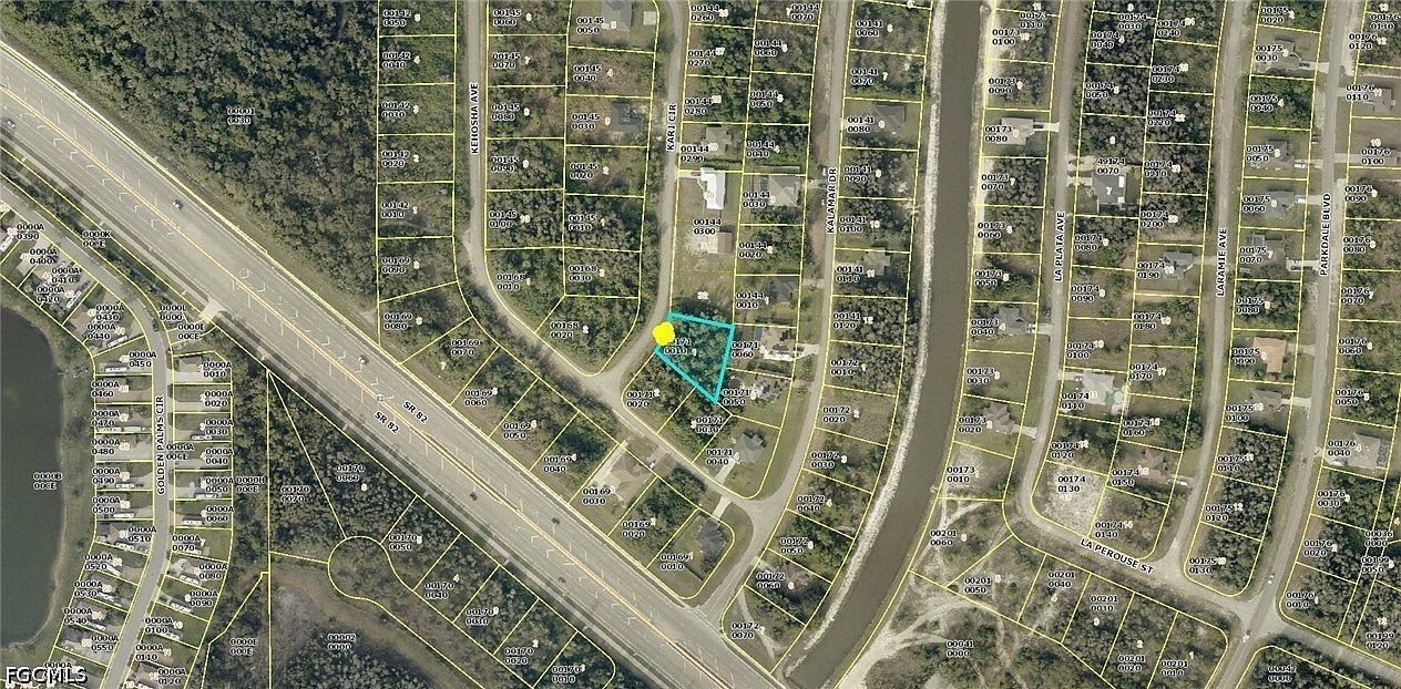 733 Kari Cir Lehigh Acres, FL 33974 - Thumbnail 3