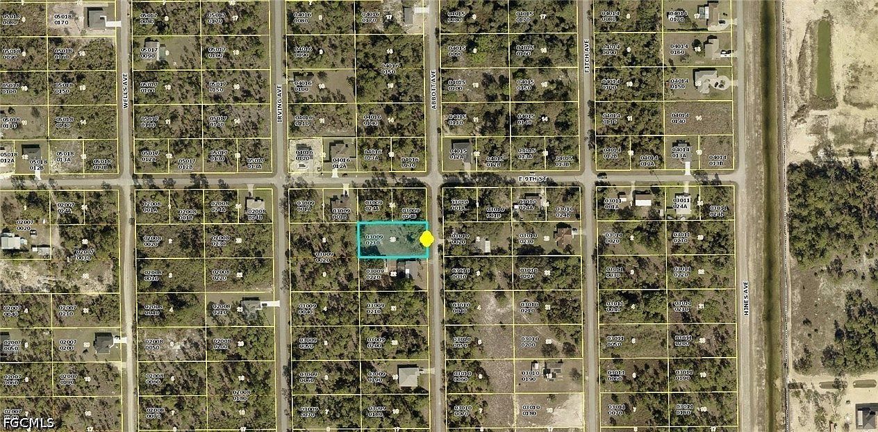 821 Abbott Ave Lehigh Acres, FL 33972 - Thumbnail 3