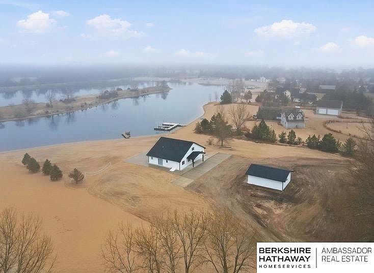 3040 Whitetail Ln Morse Bluff, NE 68648 - Thumbnail 3