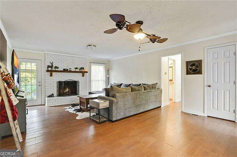 228 Shady Ln Canton, GA 30115 - Thumbnail 3