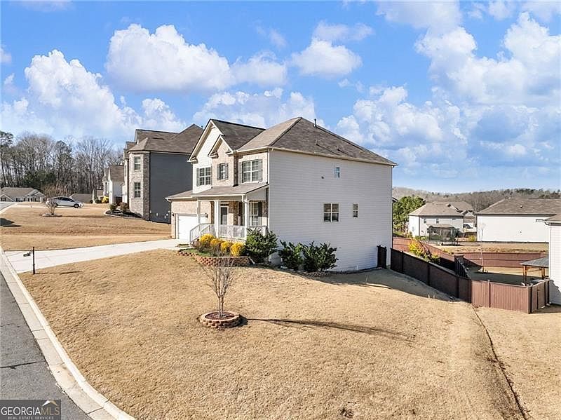 7655 Farrow Pass Cir Cumming, GA 30028 - Thumbnail 3