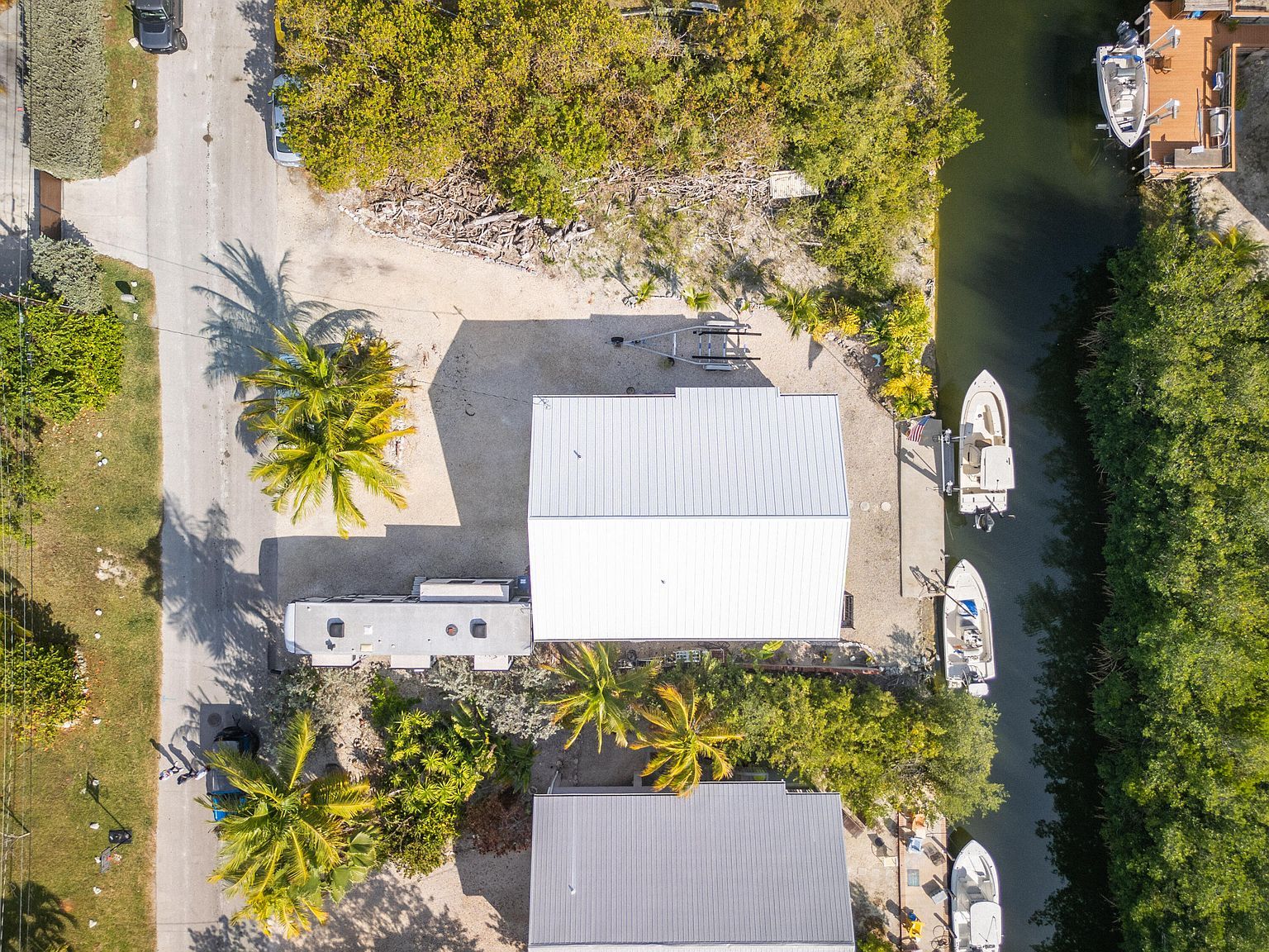 22852 Buccaneer Ln Cudjoe Key, FL 33042 - Thumbnail 3