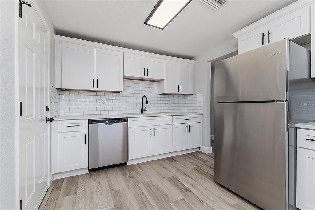 417 Seminole Ave S Fort Meade, FL 33841 - Thumbnail 3