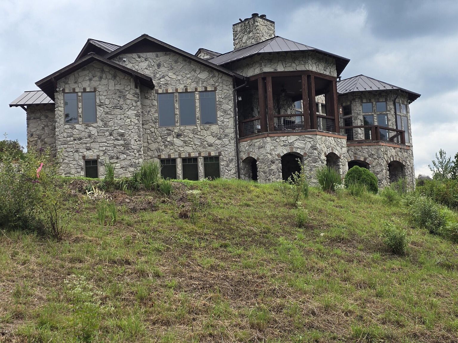 144 Seven Ridges Rd Hot Springs, VA 24445 - Thumbnail 3