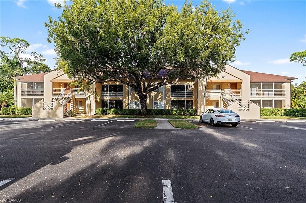 3170 Seasons Way Unit 807 Estero, FL 33928 - Thumbnail 3