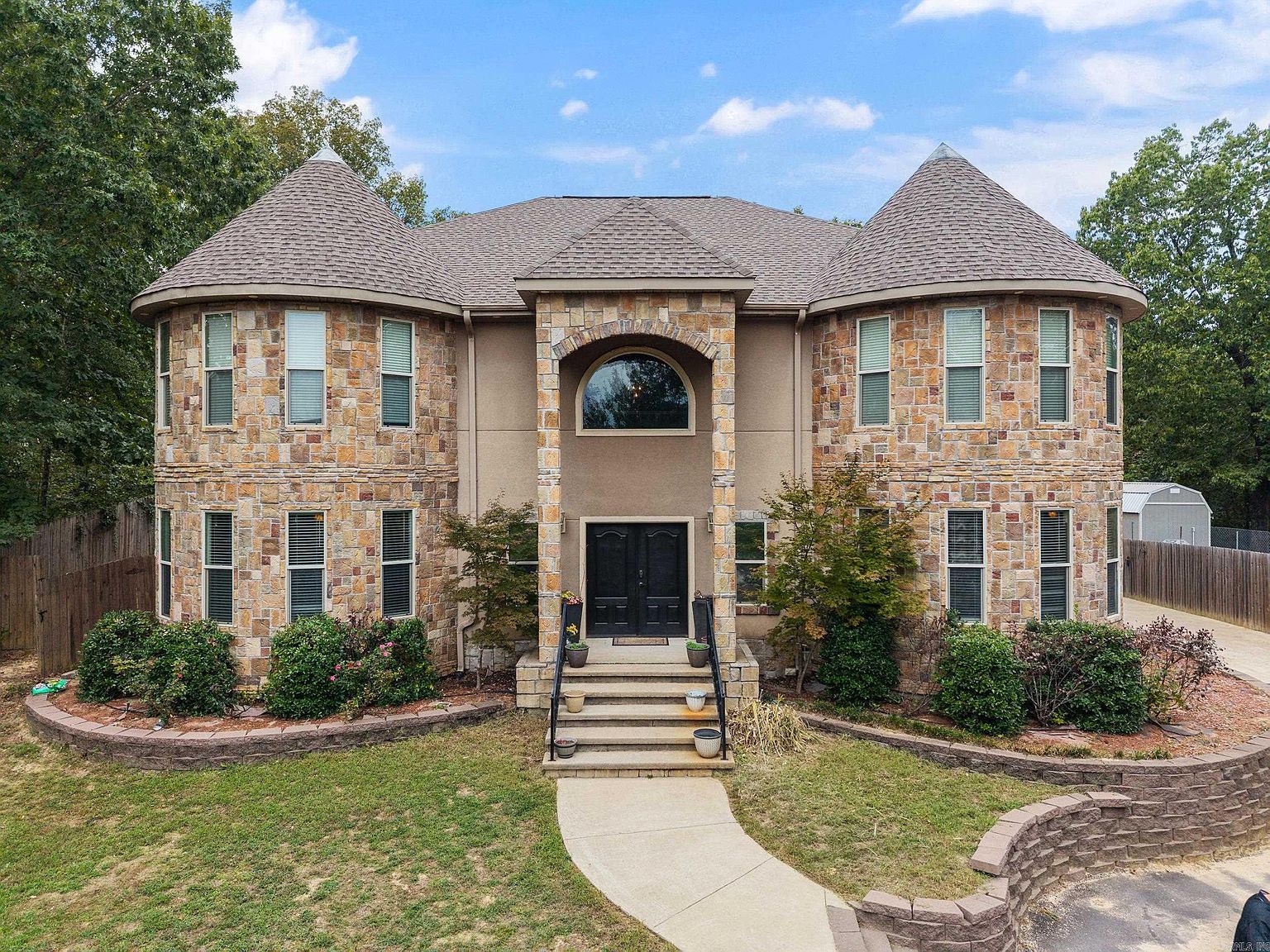 1045 Scarlett Ln Bauxite, AR 72011 - Thumbnail 3