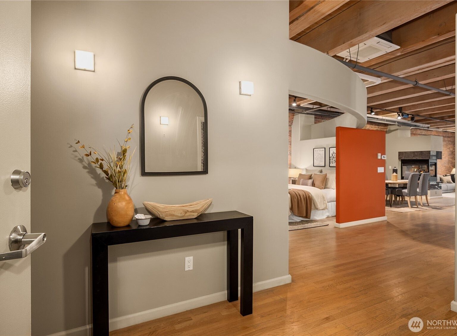 210 3rd Ave S APT 2C Seattle, WA 98104 - Thumbnail 3