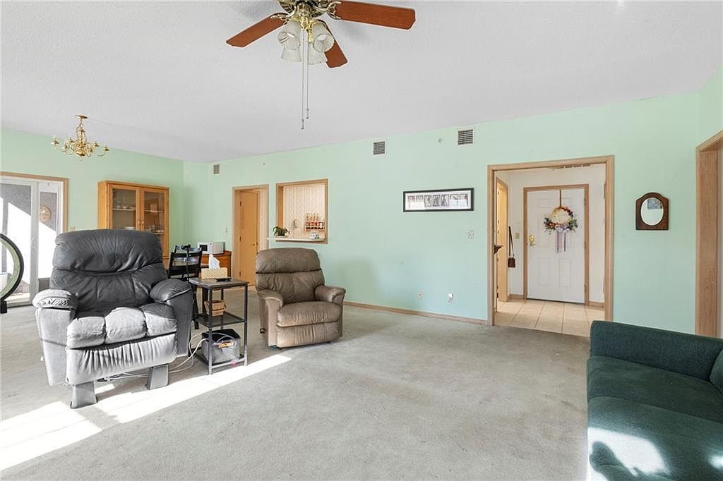 17800 E Bolger Rd APT 101 Independence, MO 64055 - Thumbnail 3