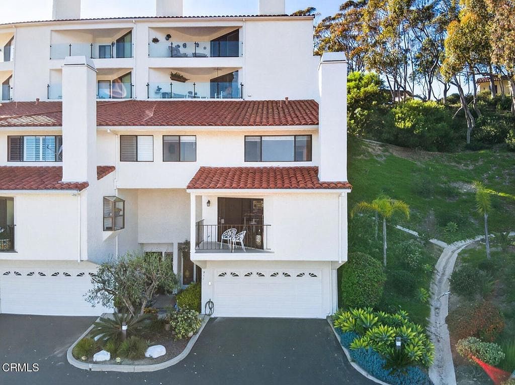 911 Vallecito Dr Ventura, CA 93001 - Thumbnail 3