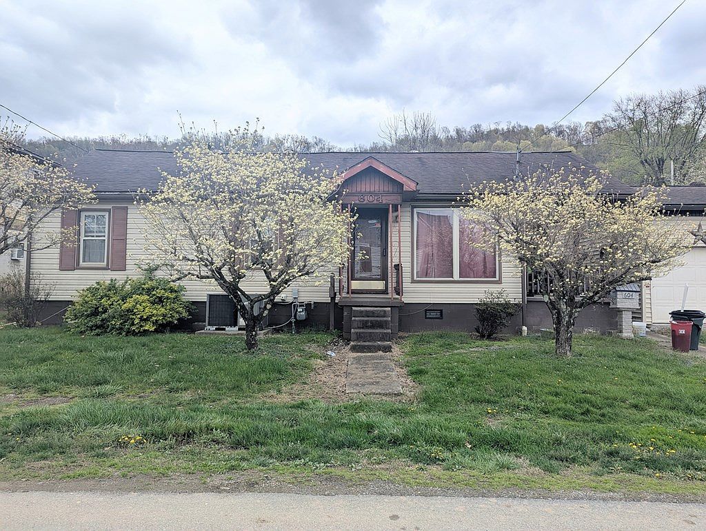 604 N 7th Ave Paden City, WV 26159 - Thumbnail 3