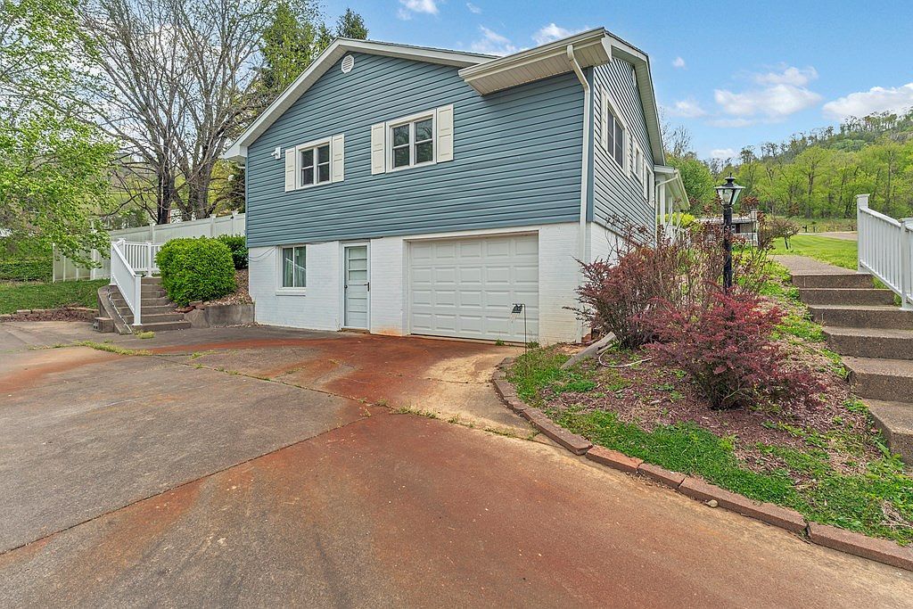 170 Fairview Dr New Martinsville, WV 26155 - Thumbnail 3