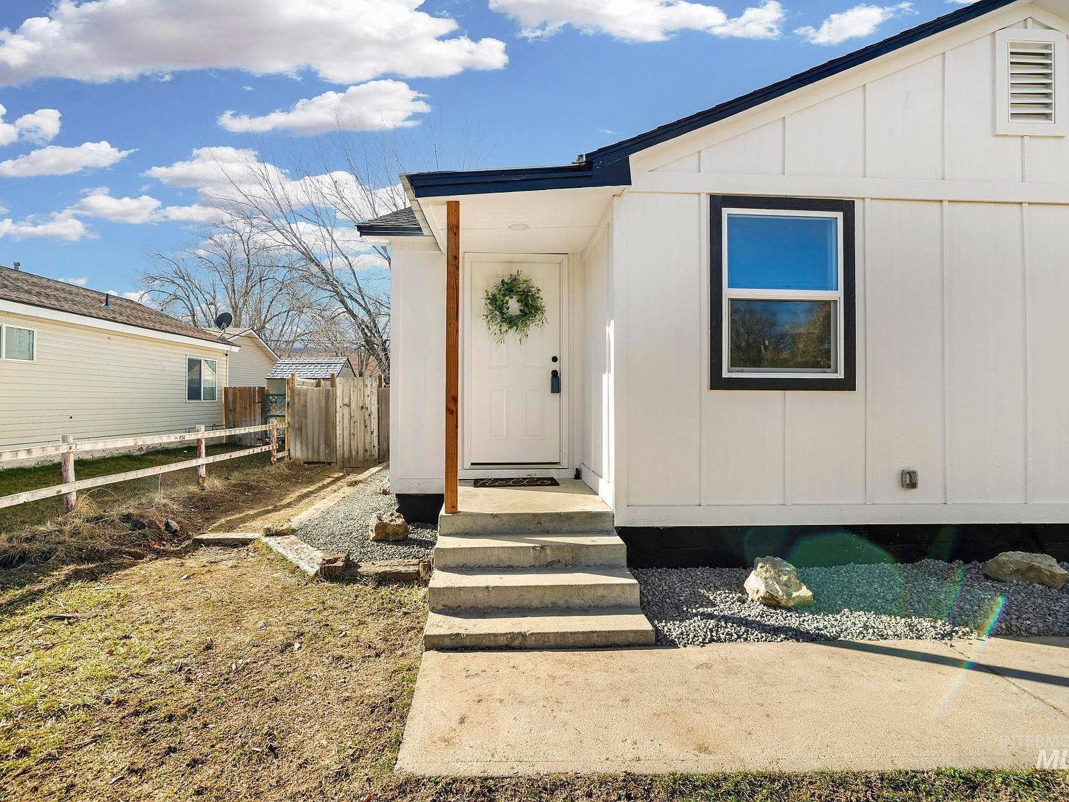 1033 Nevada St Gooding, ID 83330 - Thumbnail 3