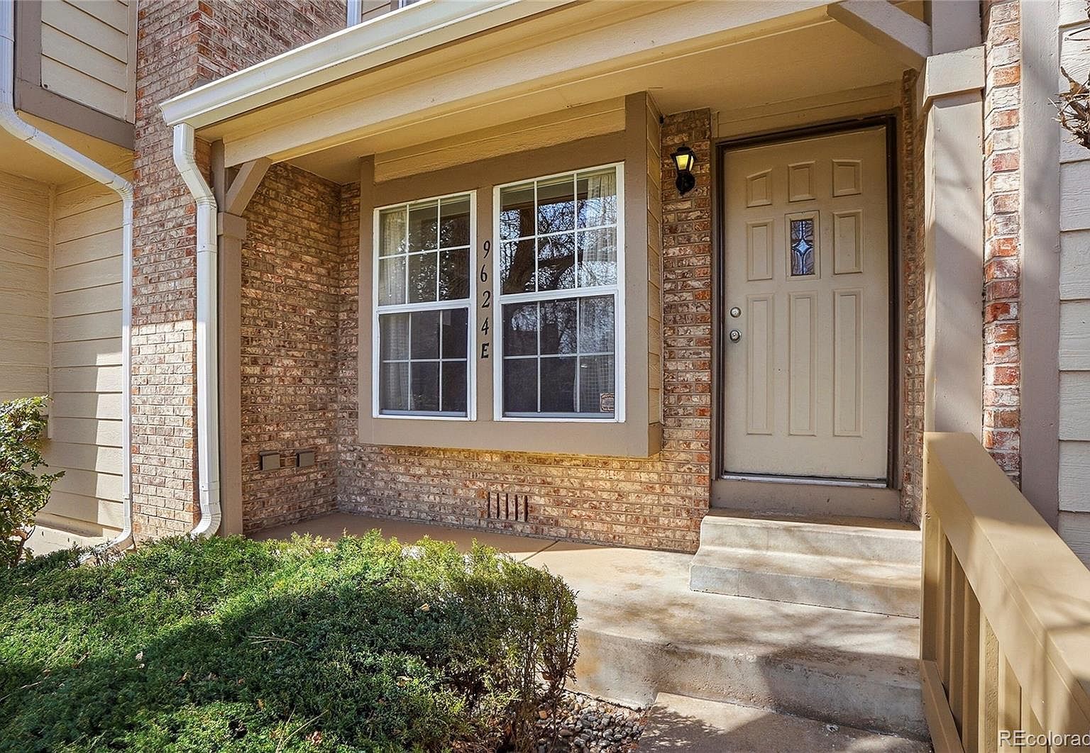 9624 W Chatfield Ave Unit E Littleton, CO 80128 - Thumbnail 3