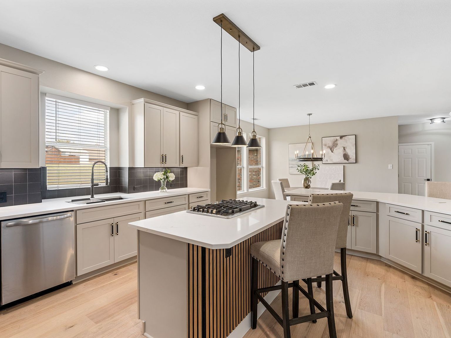 684 Hollow Cir Coppell, TX 75019 - Thumbnail 3