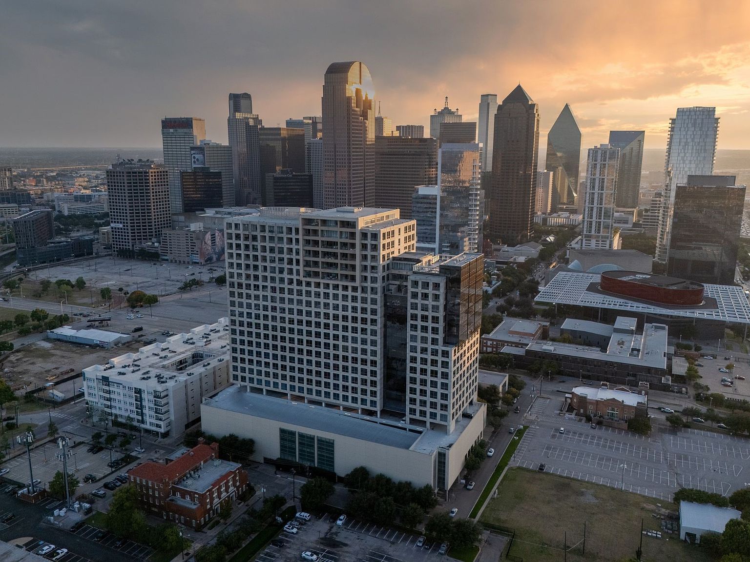 1717 Arts Plz Suite 2202 Dallas, TX 75201 - Thumbnail 3