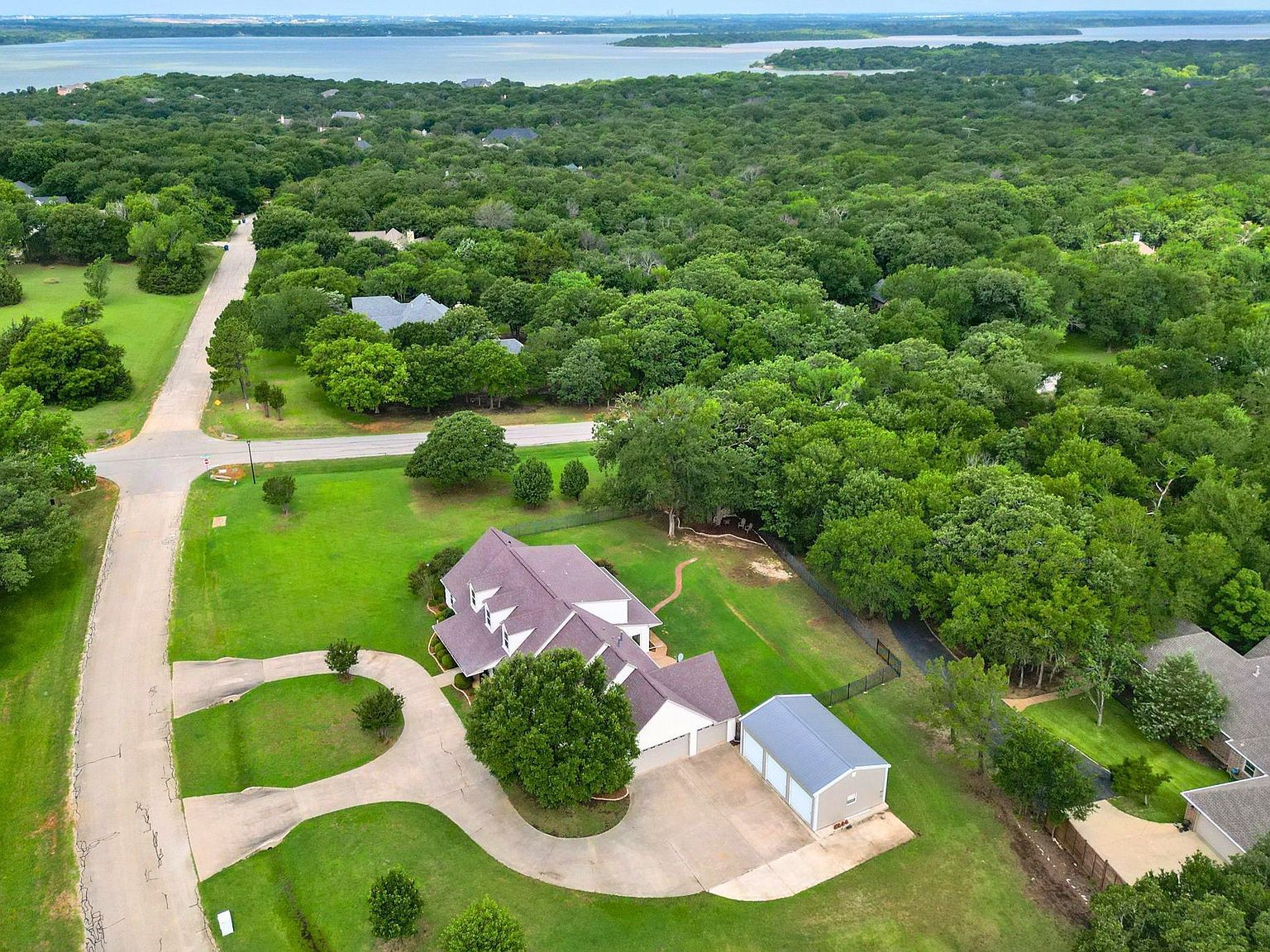890 Topaz Ln Oak Pt, TX 75068 - Thumbnail 3