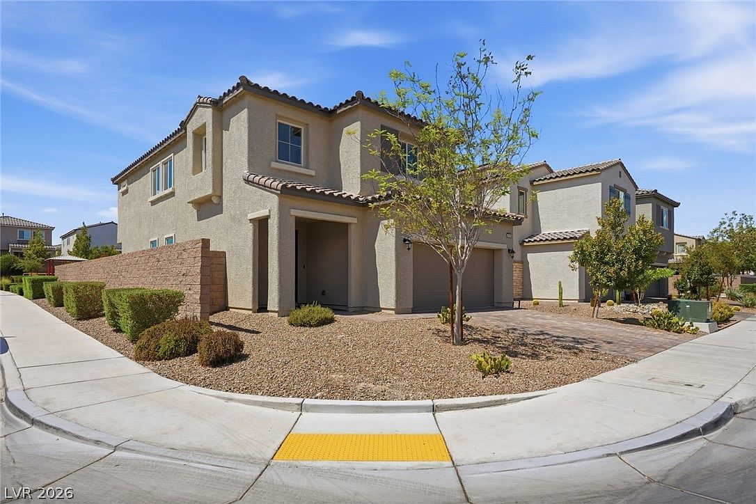 4729 Challenger St North Las Vegas, NV 89031 - Thumbnail 3