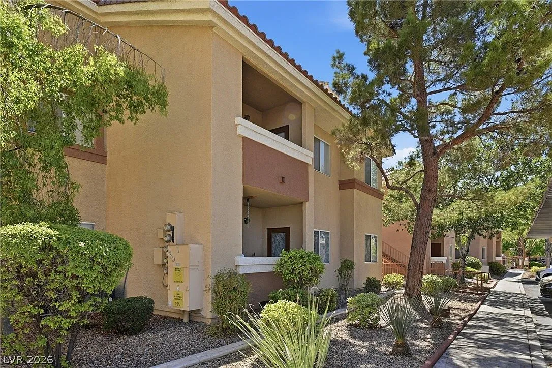 1050 E Cactus Ave Unit 2006 Las Vegas, NV 89183 - Thumbnail 3