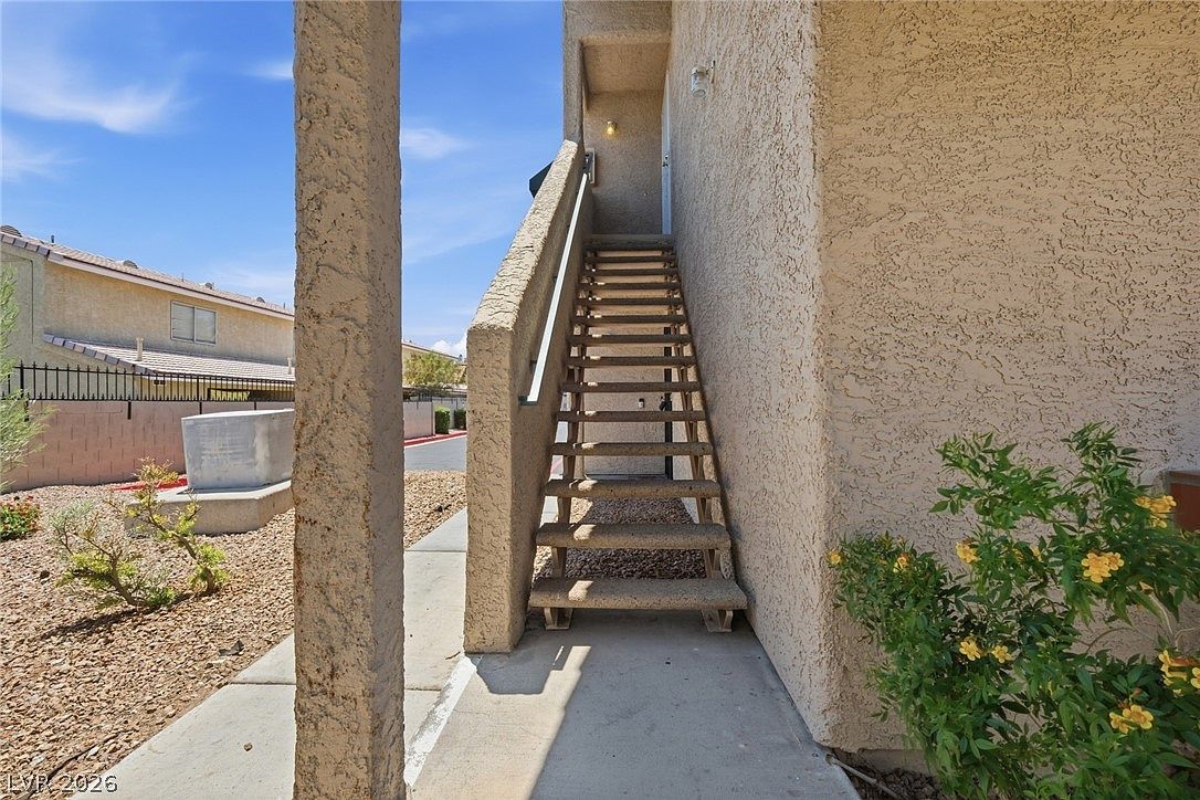 6750 Del Rey Ave Unit 233 Las Vegas, NV 89146 - Thumbnail 3