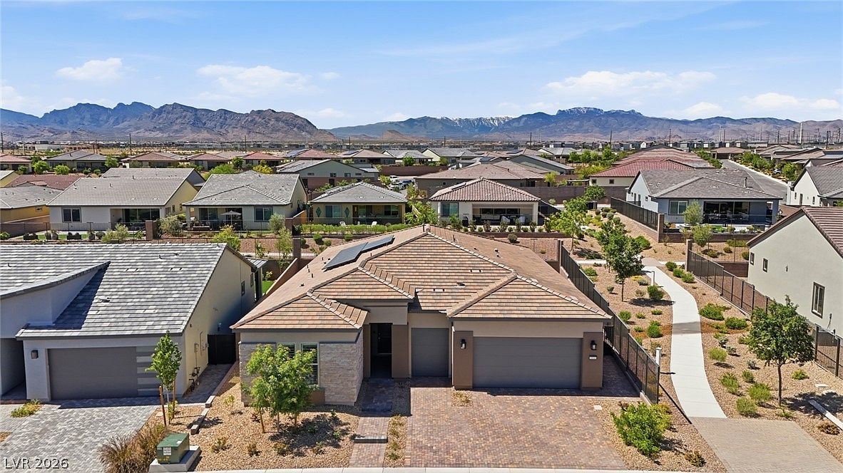10103 Redwood Desert Dr Las Vegas, NV 89143 - Thumbnail 3