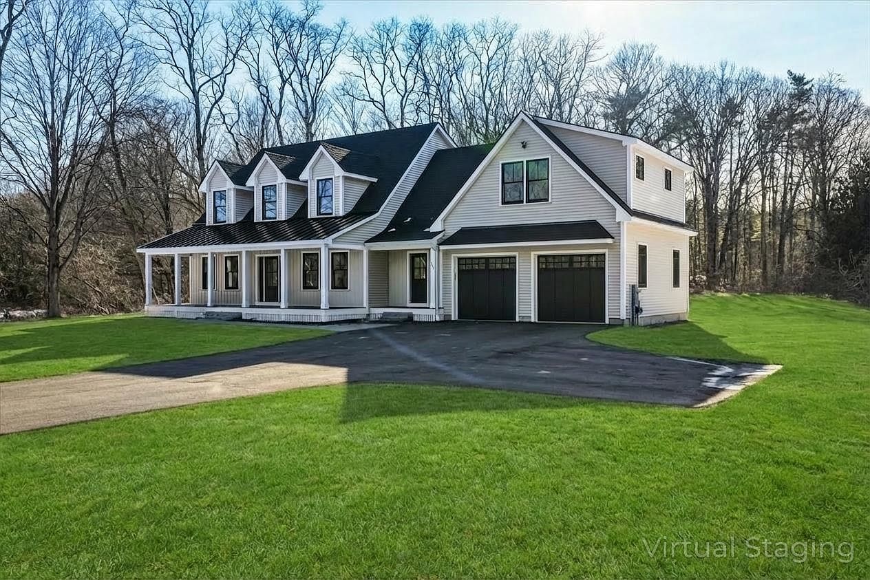 195 Amesbury Rd Kensington, NH 03833 - Thumbnail 3