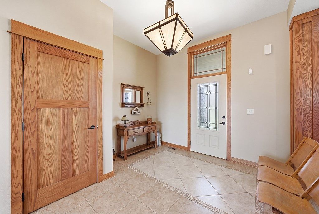 29266 310th St Waukee, IA 50263 - Thumbnail 3