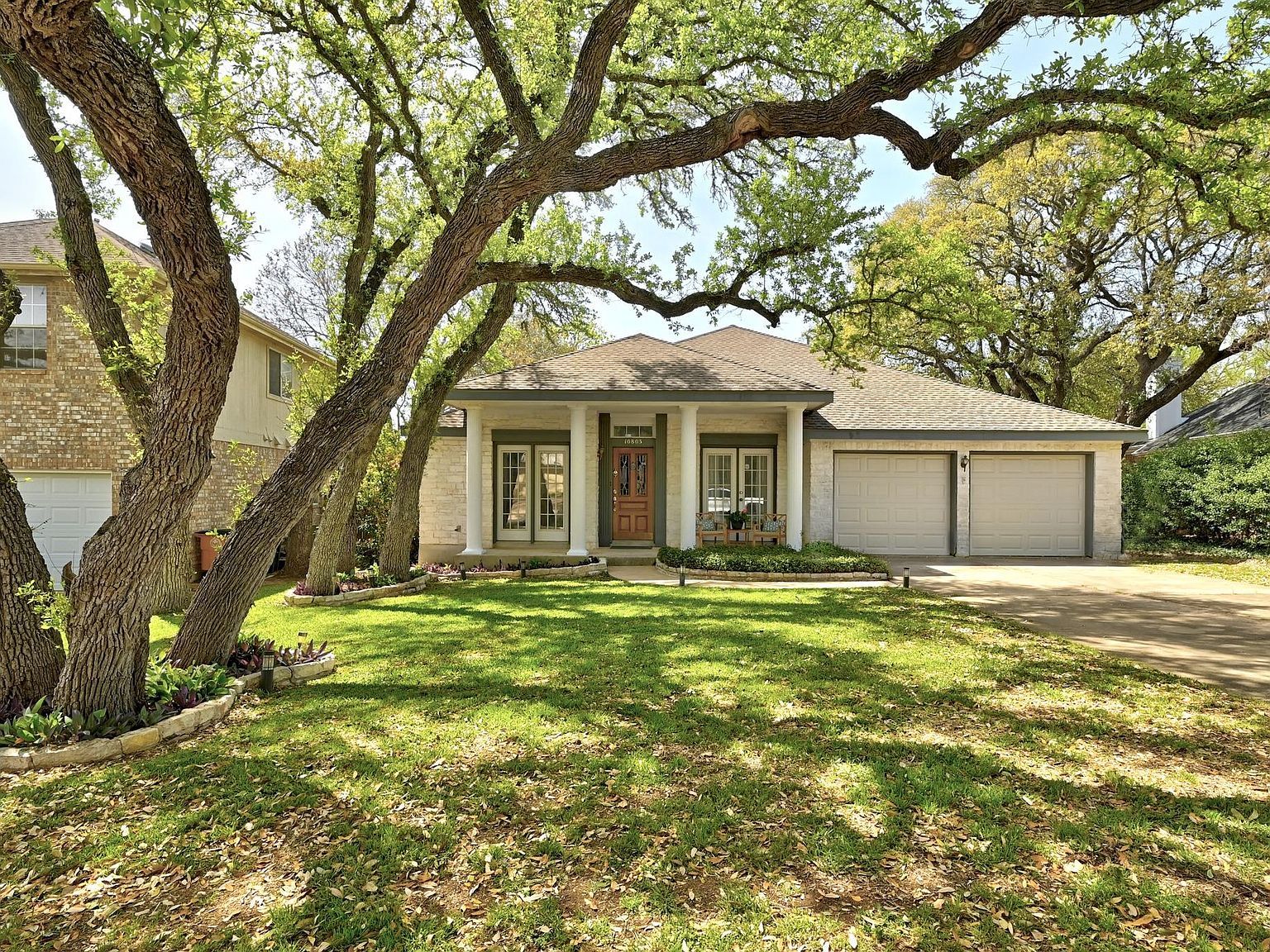 10803 Pinkney Ln Austin, TX 78739 - Thumbnail 3