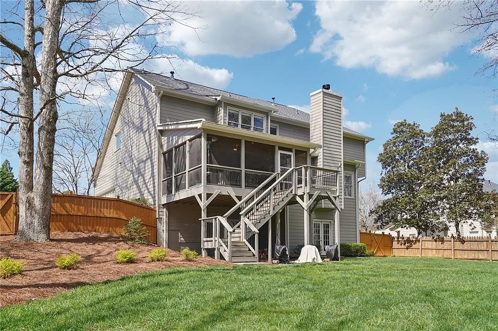 2690 Stonehill Way Cumming, GA 30041 - Thumbnail 3