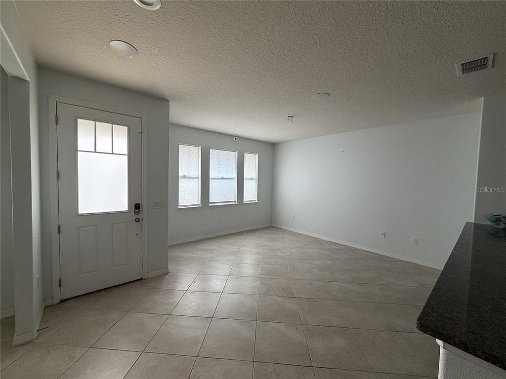 2615 Palisade Blvd Kissimmee, FL 34741 - Thumbnail 3