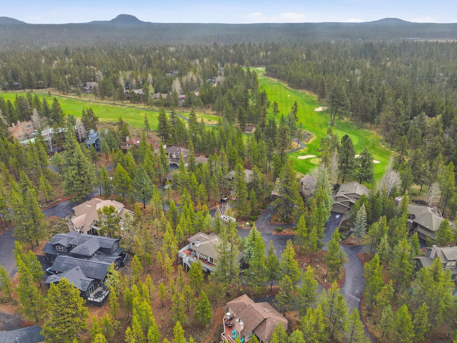 57583 White Elm Ln #26 Bend, OR 97707 - Thumbnail 3