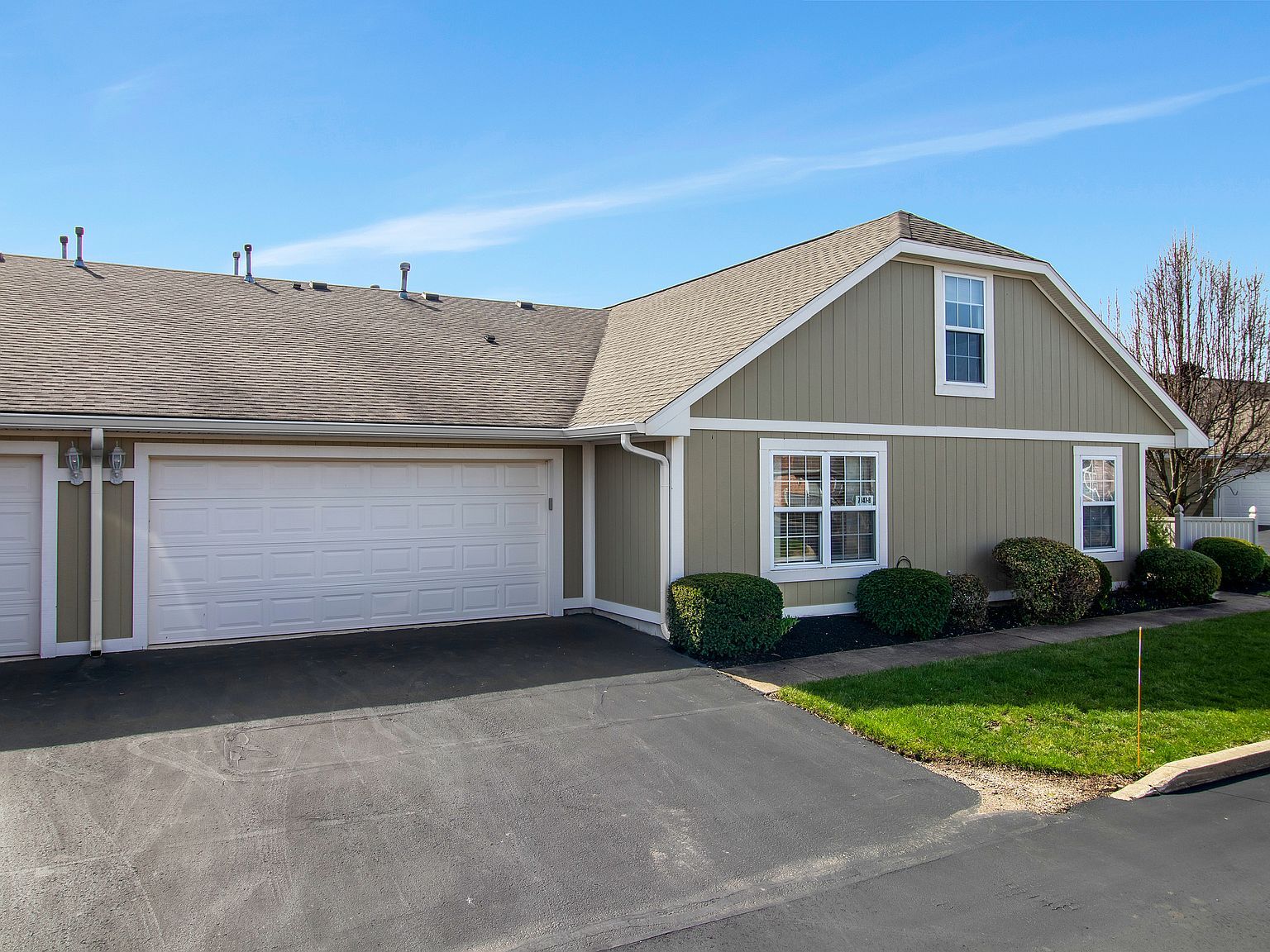 7347 Chapel Villas Ln Unit B Indianapolis, IN 46214 - Thumbnail 3