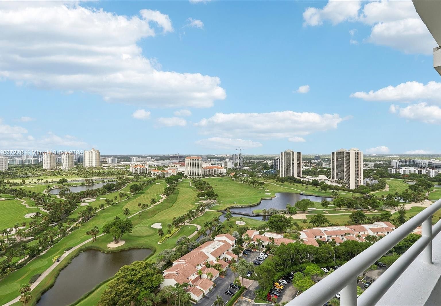 20355 NE 34th Ct APT 2725 Aventura, FL 33180 - Thumbnail 3