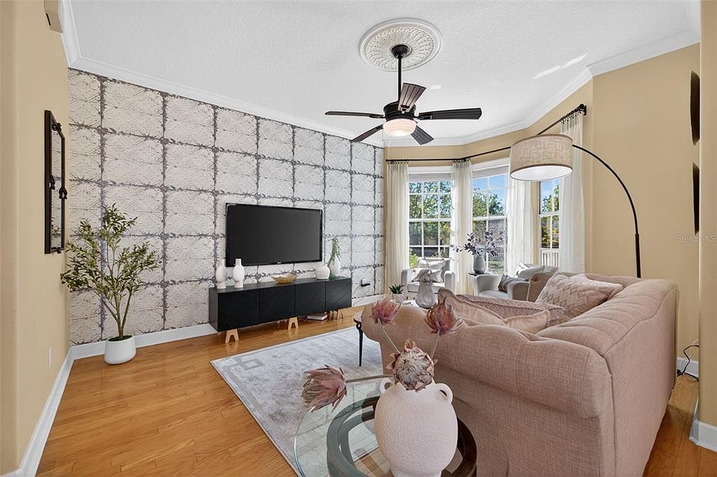 603 24th Ave N Saint Petersburg, FL 33704 - Thumbnail 3