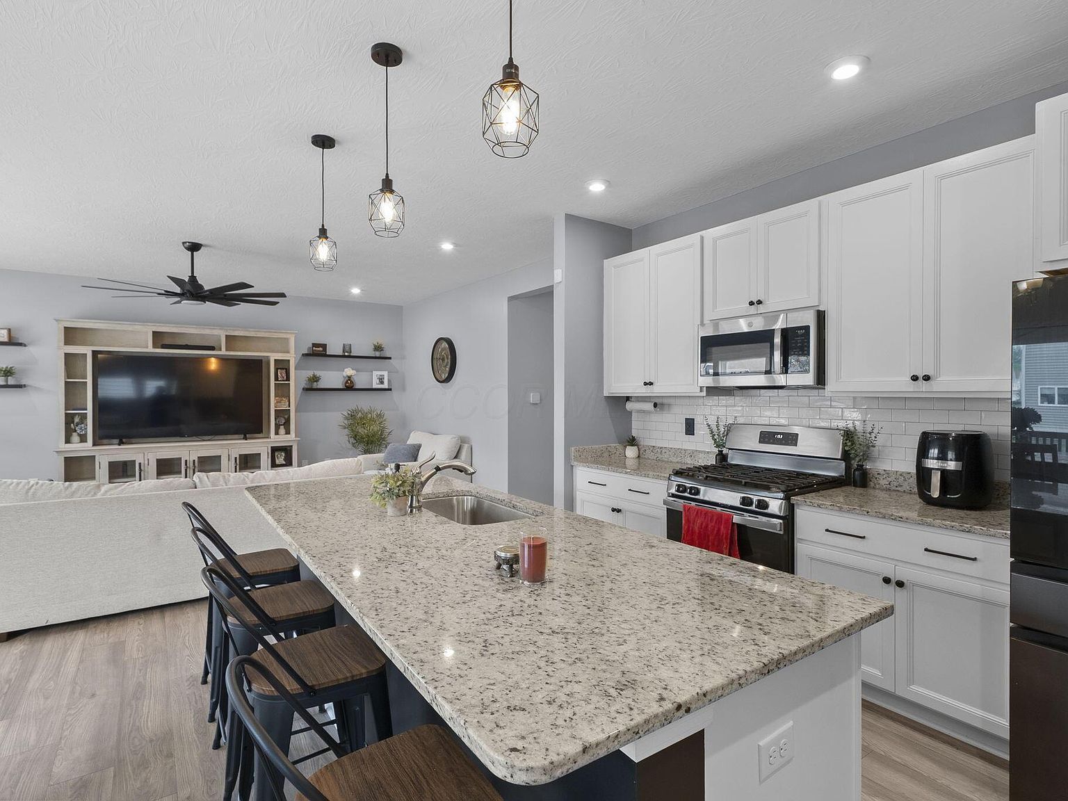1059 Honeycomb Ln Grove City, OH 43123 - Thumbnail 3